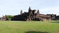 Shared Tour to Angkor Wat, Bayon and Ta Prohm Temples