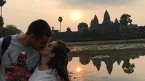 Full-Day Angkor Wat Sunrise Private Tour with Guide from SiemReap