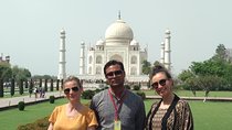 Day Tour Taj Mahal & Agra Fort by Private Car From Delhi