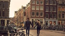 Private Photo Session with a Local Photographer in Amsterdam
