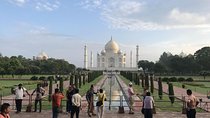 Private Taj Mahal Day Tour from Delhi by Car - All Inclusive