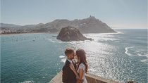 Private Photo Session with a Local Photographer in San Sebastian