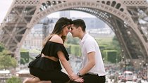 Book Exclusive Eiffel Tower Photoshoot Paris Photographer