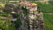 2 Day Private Tour to Amazing Delphi & Meteora