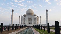 Same Day Taj Mahal And Agra Fort Tour From Delhi