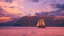 Santorini Volcano Sunset Cruise with Dinner
