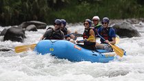Rafting III-IV in Pacuare River