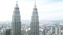 Kuala Lumpur 20 Attractions City Tour Include Petronas Twin Tower Entrance