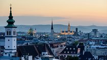 Private Scenic Transfer from Budapest to Vienna with 4h of Sightseeing