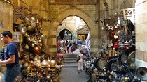 amazing Cairo Full Day Tour To the Egyptian Museum, Old Cairo &bazaar