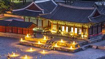 Seoul Night Tour (Gwangjang Market, Royal Palace and Naksan Park)