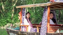 1-day Chinese Cosplay, Tea Ceremony & Shaded Stream Boating at the Xixi Wetlands