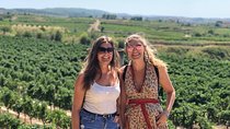 Cava Wineyard & Sitges Day Trip from Barcelona