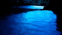 Blue Cave and 5 Island Hopping Tour from Makarska