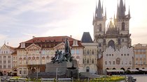 Pedestrian tour of Prague in Spanish