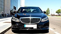Madrid: Private Transfer IN or OUT in Upscale Vehicle with Professional Driver