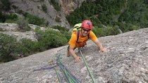  Full-day Guided Rock Climbing Trip in Montserrat, Barcelona