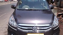 Mumbai Private Car Rental with Professional Driver