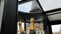 Paris Seine River Champagne Tasting Cruise