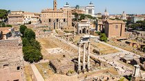 Must Sees in the Heart of Ancient Rome: Walk with a Local