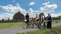 borobudur sunrise from top of temple,prambanan cyling and visit the temple