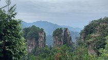 3-Day Private Zhangjiajie Geopark Explore: Beijing-Zhangjiajie-Shanghai by air