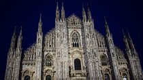 MILAN PRIVATE WALKING TOUR BY NIGHT: AMAZING MILAN - 2 h