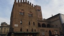 Bologna Private Walking Tour 2H