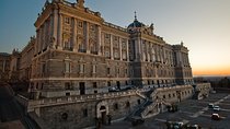 Royal Palace of Madrid Private Tour with Official Guide