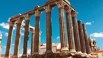 Évora - Full day Private Guided tour from Lisbon by minivan 