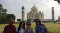 Agra Taj Mahal All Inclusive Tour by Gatimaan Express Train