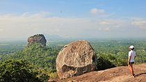 Guided Hike & Picnic with an Amazing View on Pidurangala Rock