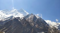 Annapurna Base Camp Trek (11 Days) 1200usd