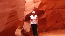 Antelope Canyon, Horseshoe Bend and Lake Powell Tour from Las Vegas