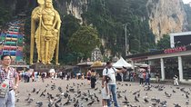 Sub-urban Batu Caves and Royal Selangor Tour