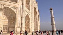 Same Day Excursion To Taj Mahal & Agra Fort From Delhi with Transports & Guide
