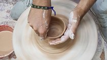 Enjoy making pottery in Amazing Ancient Village!