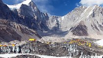  Everest Three Pass Trek 18 Days