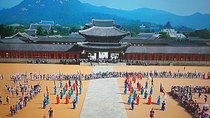 Primary and Main Royal Palace, Gyeongbokgung palace and its vicinity