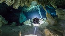 Cave diving courses package