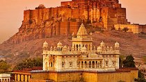 Private tour of Must visit places in Rajasthan with Taj Mahal