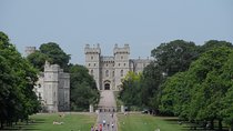 Windsor Castle & Hampton Court Palace: A Royal Saga