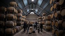 Chauffeur Driven Yarra Valley Group Wine Tour - Up to 7