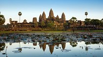 Angkor Wat: Sunrise or Sunset Tours with Tuk Tuk 