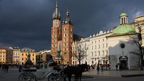 Krakow Skip The Line Wawel Castle & Old Town Guided Tour