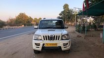 Jaipur Sightseeing Tour With Indian SUV Scorpio Car with Driver and Guide