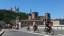 2h - Electric Bike Tour of Lyon with a Local Guide