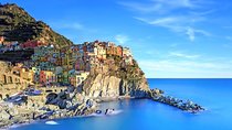 Cinque Terre Private Tour by minivan and ferry-boat from Lucca
