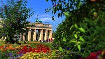 All-in-One Berlin Highlights on Foot: Private Walking Tour