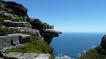 Hike off the beaten track on Table Mountain